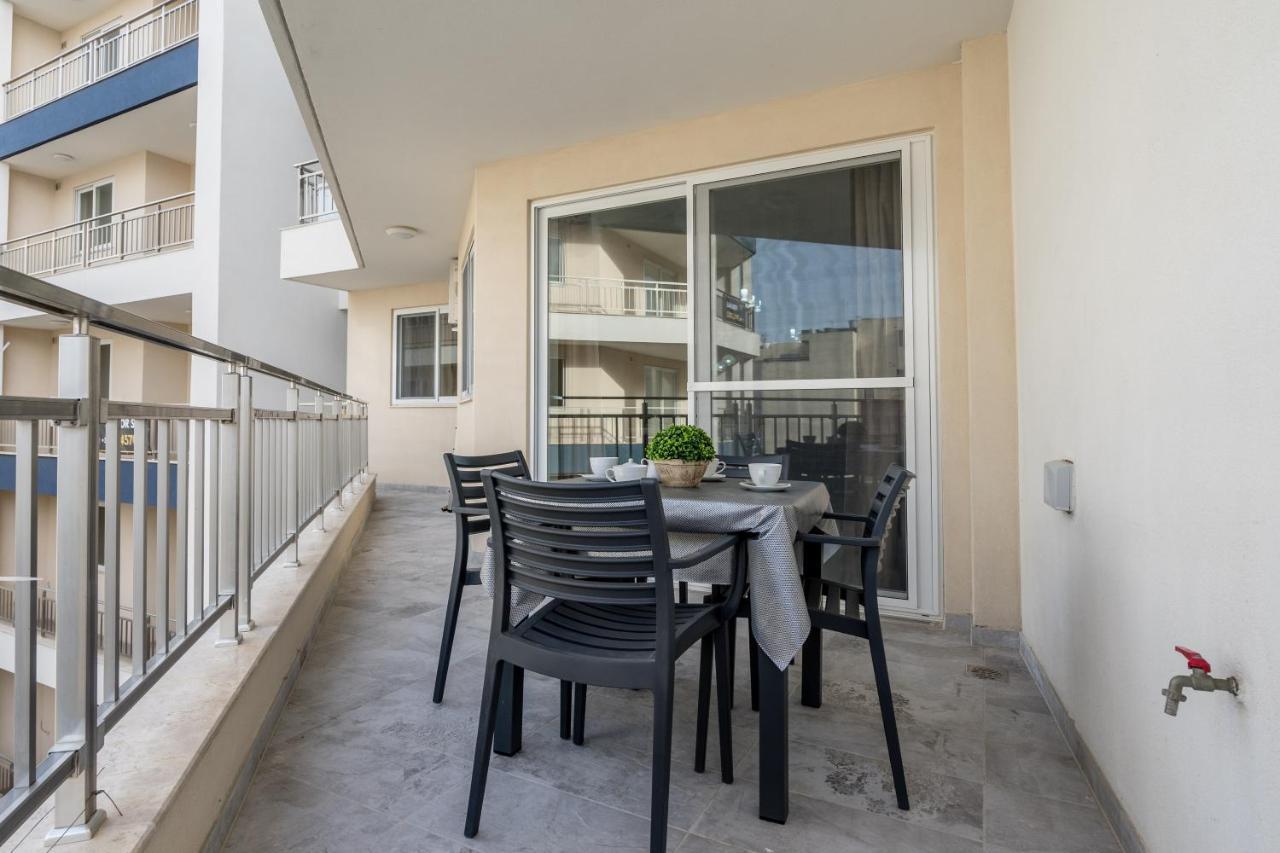 Brand New 3br Close To Amenities
