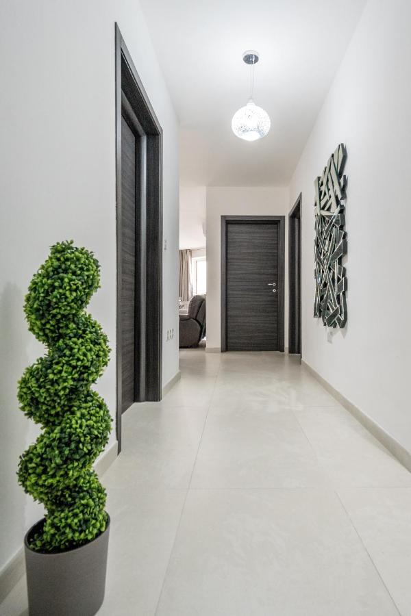 Brand New 3br Close To Amenities Apartment St. Paul's Bay